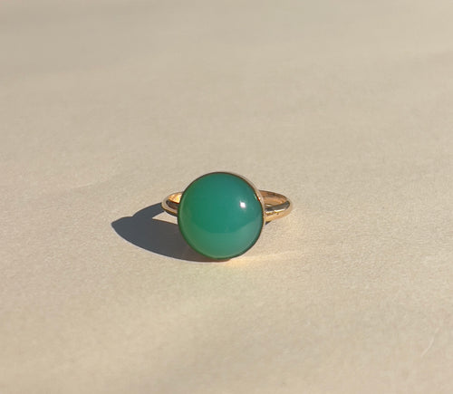 Green Round Chrysoprase Chalcedony Gold Ring